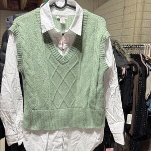 Women’s vest with built in button down